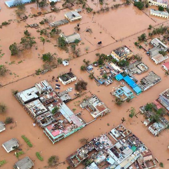 Mozambique, 2019. Tras el paso del ciclón Idai, fuertes aguaceros arrasaron hogares, cultivos e infraestructura esencial del país