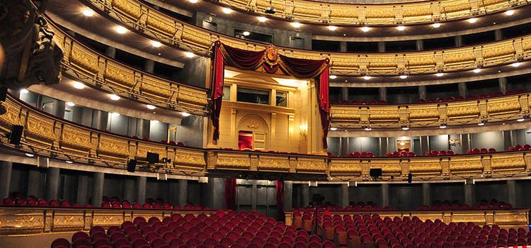pera con acento en la o Rigoletto